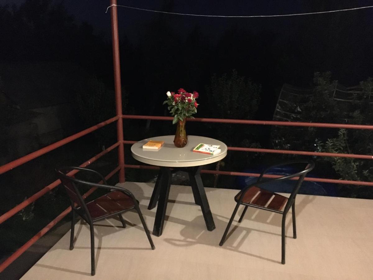 Edward'S Guesthouse ลาโกเดคี ภายนอก รูปภาพ